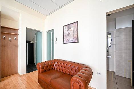 Центр коммерческой недвижимости: 4