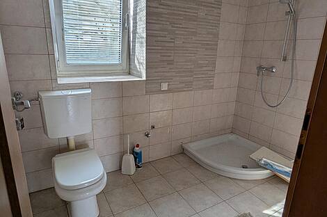 Квартира с тремя комнатами в районе Стожице.: 11