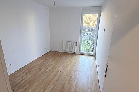 Квартира с более чем 5 комнатами, Мостец: 6