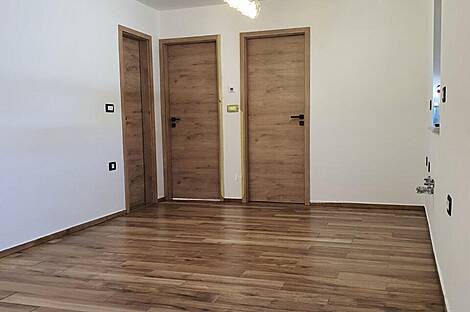 Трёхкомнатная квартира в Новом Шмарье: 8