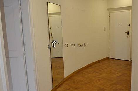 Трехкомнатная квартира в центре: 15