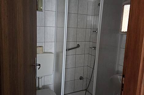 Дом, расположенный в Заречье, рядом с рекой Бистрицей.: 13