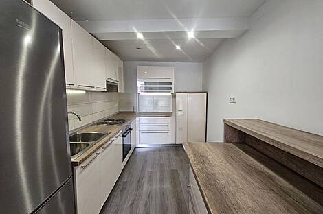 Квартира с тремя комнатами в Пиране: 2