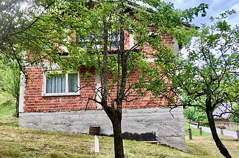 Здание в Подпланине: 2