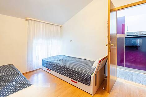 Квартира Изола с четырьмя комнатами: 10
