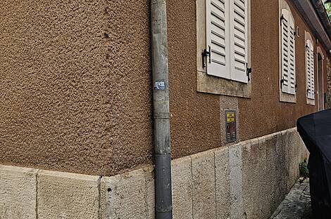 Дом с террасой в центральной части Пирана: 1