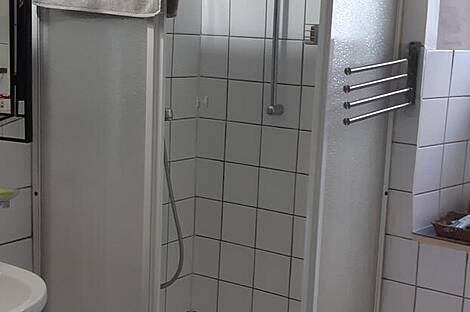 Дом, ферма Орехи в Бизелье.: 12