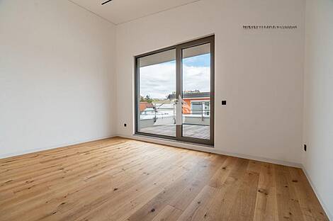 Квартира с более чем 5 комнатами в районе Бежиград: 10