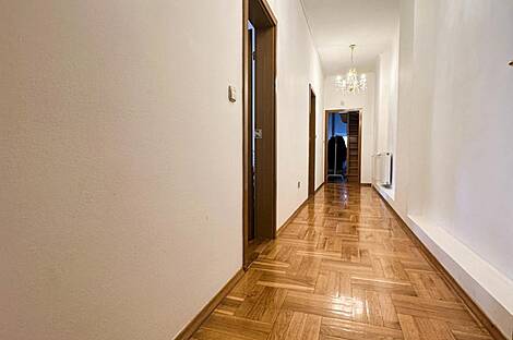 4-комнатная квартира в центре: 6