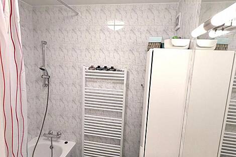 Дом с 2,5 комнатной квартирой в Новой Шахте: 9