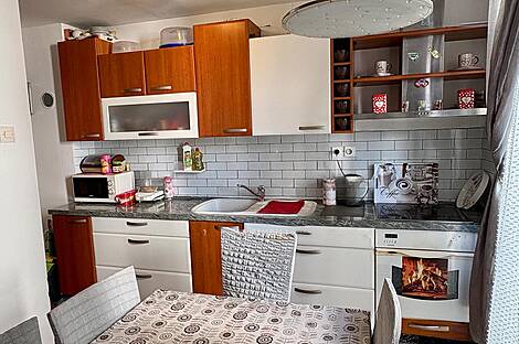 Квартира с тремя комнатами в Сежане: 2