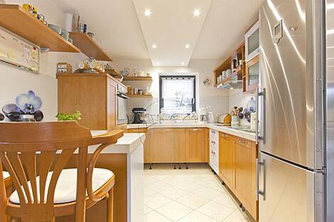 Шентвида характеризуется домом с атриумом.: 5