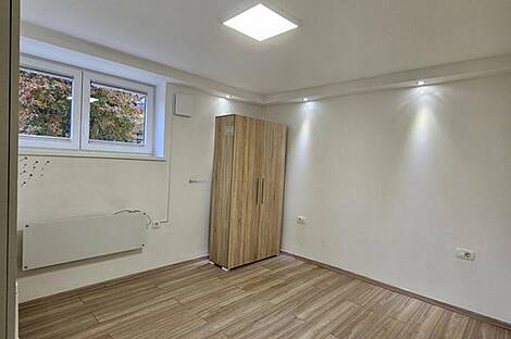 Квартира с тремя комнатами в Любляне, район Бежиград: 5
