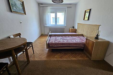 Дом, Село у Панцев: 19