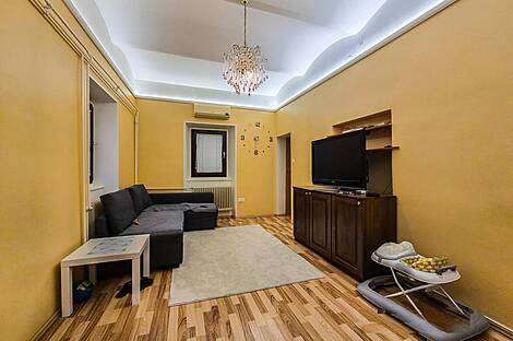 Квартира с двумя комнатами в центре: 3
