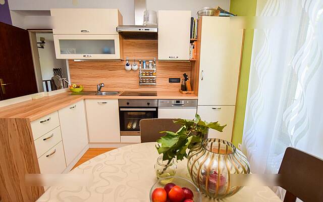 Продажа, дом, двухквартирный дом: ЛЮБЛЯНА ШИШКА, РЯДОМ С СТАДИОНОМ ЖАК, 147,53 м2: 2