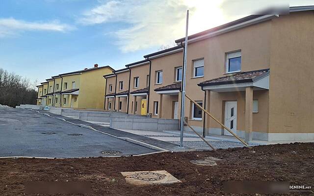 Продажа, дом с террасами: ДИВАЧА, 180 м2: 2