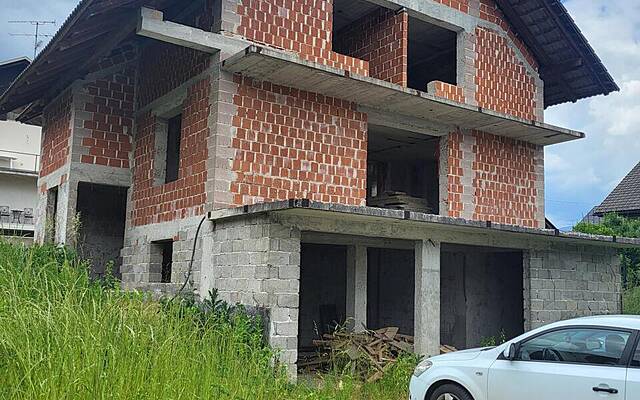 Продажа, дом, отдельностоящий: ПРЕДОСЛЕ, 262,76 м2: 3