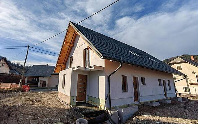 Продажа, дом, двухквартирный дом: СПОДНЬЕ ГОРЬЕ, 176 м2: 2