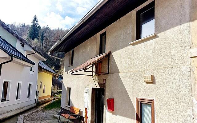 Продажа, дом, двухквартирный дом: КАМНА ГОРИЦА, 115 м2: 1