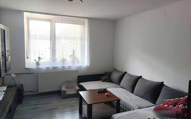 Продажа, квартира, 2-комнатная: ЕСЕНИЦЕ, 58 м2: 1