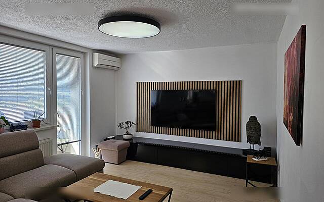 Продажа, квартира, 4-комнатная: ЕСЕНИЦЕ, 90 м2: 1