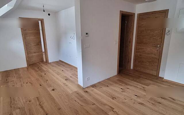 Продажа, квартира, 3-комнатная: КРАНЬСКА ГОРА, 61 м2: 1