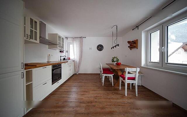 Продажа, квартира, 2-комнатная: КРАНЬСКА ГОРА, 70 м2: 2
