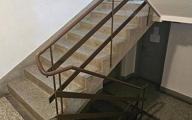 Продажа, квартира, 2-комнатная: ЖИРОВНИЦА, 60 м2: 3