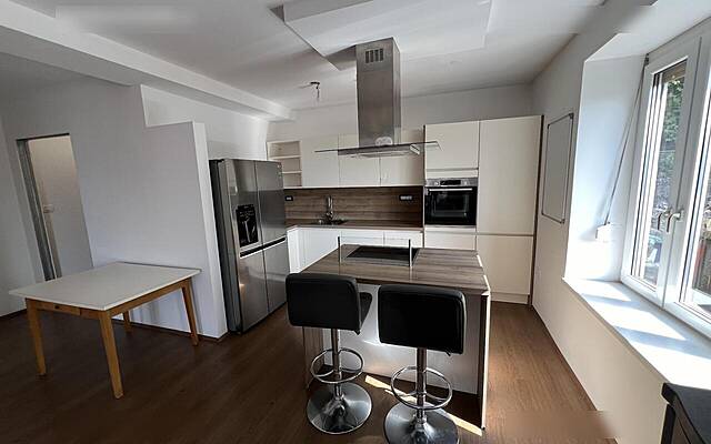 Продажа, квартира, 3,5-комнатная: КРАНЬ, 110 м2: 3