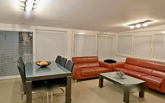 Продажа, квартира, 5 и несколько комнат: КРАНЬ, 120 м2: 1