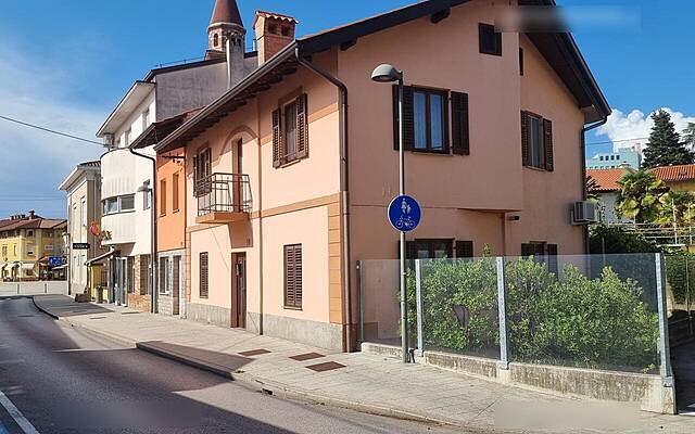 Продажа, дом с террасами: SHEMPETER PRI GORICI, ЦЕНТР, 156 м2: 1