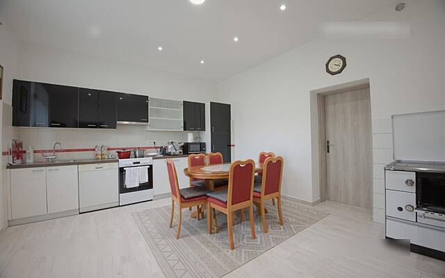 Продажа, квартира, 4-комнатная: PRVAČINA, 118,49 м2: 1