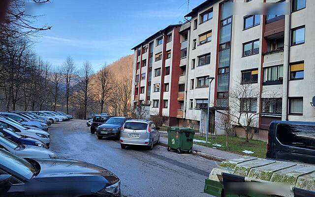 Продажа, квартира, 3-комнатная: СПОДНЯ ИДРИЯ, 72 м2: 1