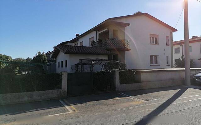 Продажа, квартира, 5 и более комнат: SHEMPETER PRI GORICI, 117 м2: 2