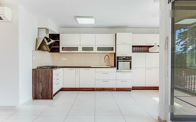 Продажа, квартира, 4-комнатная: ВИПАВА, 100,2 м2: 1