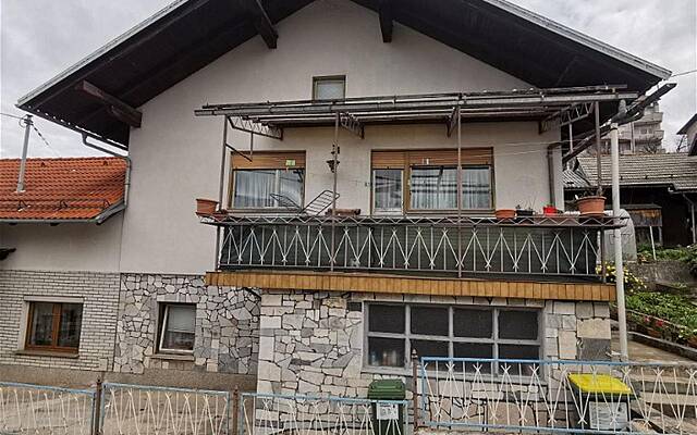 Продажа, квартира, 3-комнатная: ЦЕРКНИЦА, 118,9 м2: 1