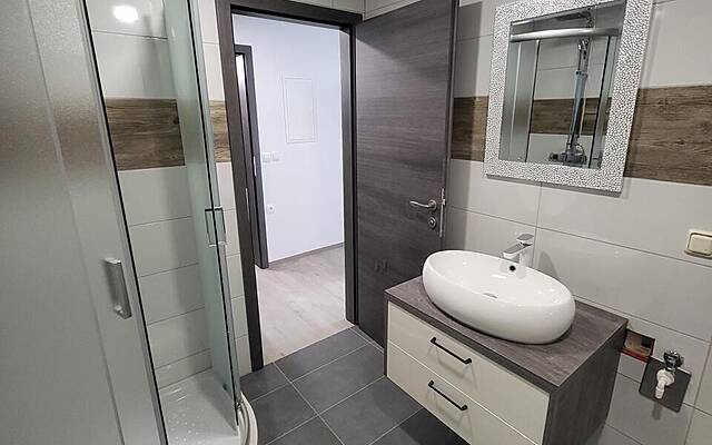 Продажа, квартира, 3-комнатная: ŠENTVID PRI GROBELNE, 58 м2: 2