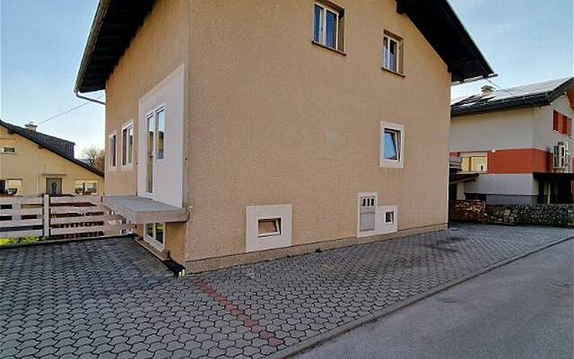 Продажа, квартира, 5 и более комнат: GROSUPLJE, 146,6 м2: 1
