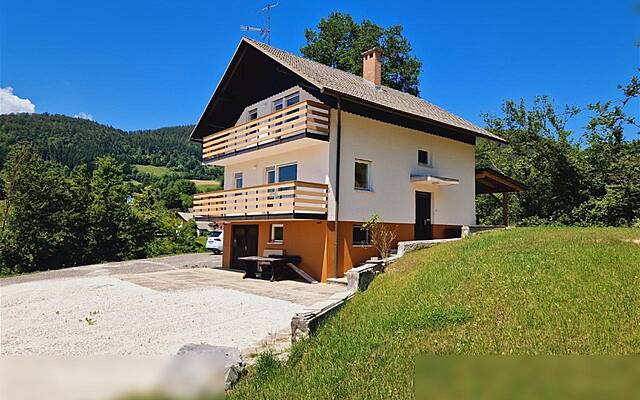 Продажа, дом, отдельностоящий: СЕЛА ПРИ КАМНИКУ, 184,7 м2: 1