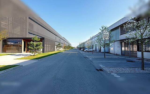 Продажа, коммерческое помещение, большой бизнес-комплекс: KRANJ, 6828 м2: 1