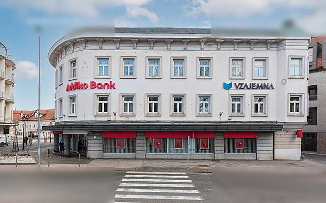 Продажа, коммерческое помещение, офис: КРАНЬ, ЦЕНТР, 66,9 м2: 1