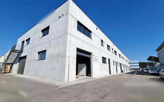 Продажа, офисное помещение, совмещенное помещение: HRPELJE, OIC, 2750 м2: 1