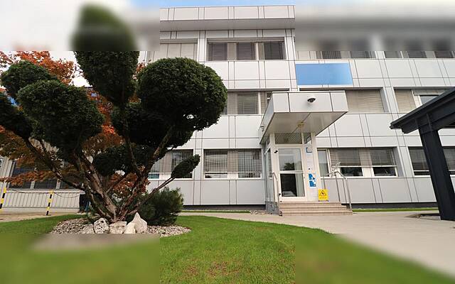 Продажа, коммерческое помещение, большой бизнес-комплекс: БУКОВЖЛАК, 2123,9 м2: 2