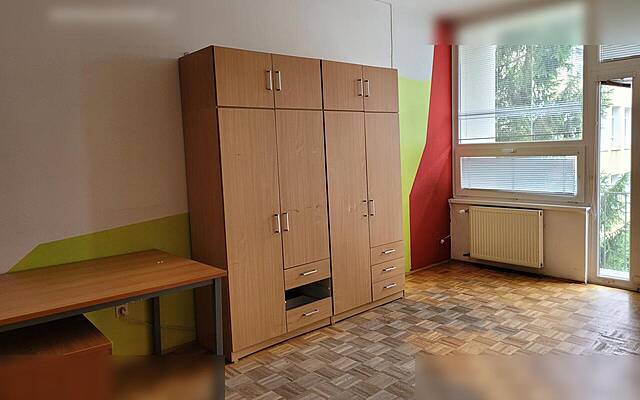 Продажа, коммерческое помещение, офис: ВЕЛЕНЬЕ, ЦЕНТР, 31,6 м2: 3