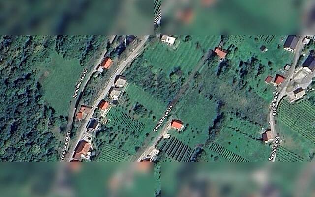 Продажа, недвижимость, здание: СЕМИЧ, 45. 649021, 15. 168023, 1971 м2: 2