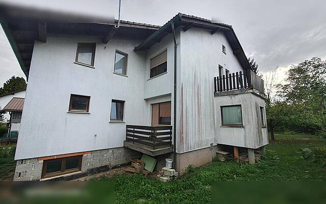 Продажа, дом, двухквартирный: БРЕЖИЦЕ, 369 м2: 1