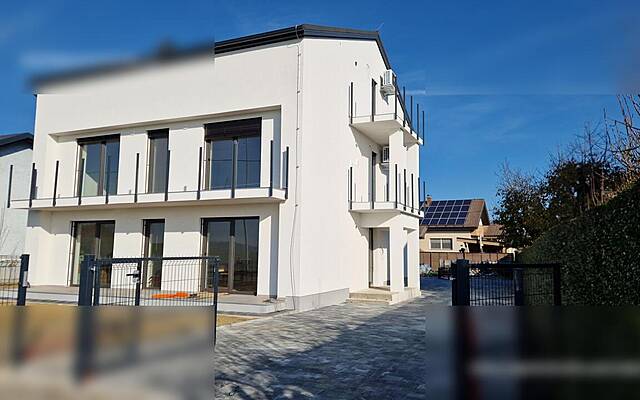 Продажа, квартира, 4-комнатная: ЧЕРНЕЛАВЦИ, 88,6 м2: 1