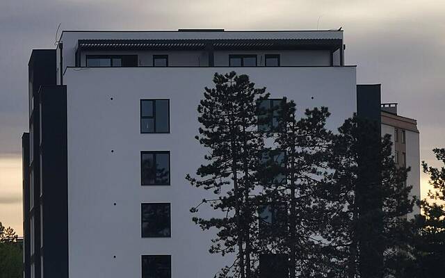 Продажа, квартира, 3-комнатная: БРЕЖИЦЕ, МЕЖДУ МАЙСТРОВОЙ И С. ШКАЛЕР, 79 м2: 3