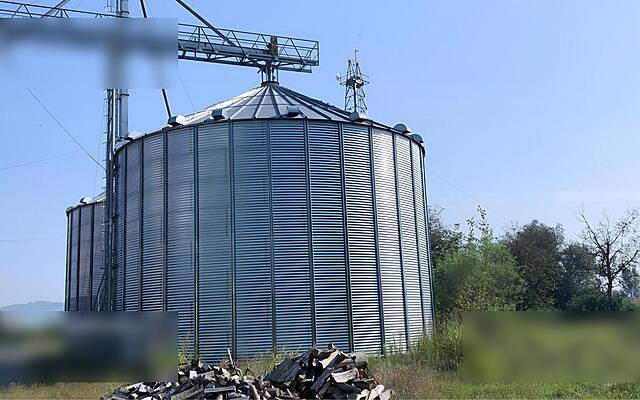 Продажа, коммерческое помещение, большой бизнес-комплекс: ПЕТИШОВЦИ, 652,87 м2: 1